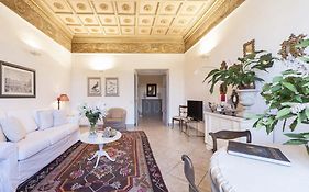 San Giovanni Apartment